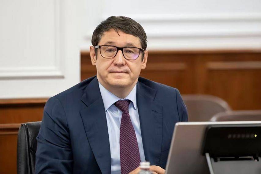 艾斯柏兰斯v切尔西_不许石油过境艾斯柏兰斯v切尔西,中俄出现重大分歧?关键时刻,一架中方专机离开北京