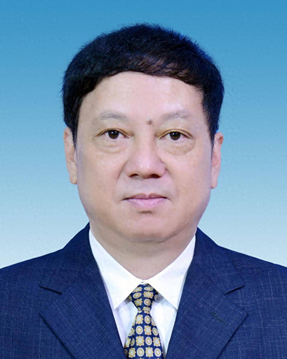 皇冠信用網会员注册网址
_他当选新职皇冠信用網会员注册网址
!曾任福州市市长(附简历)