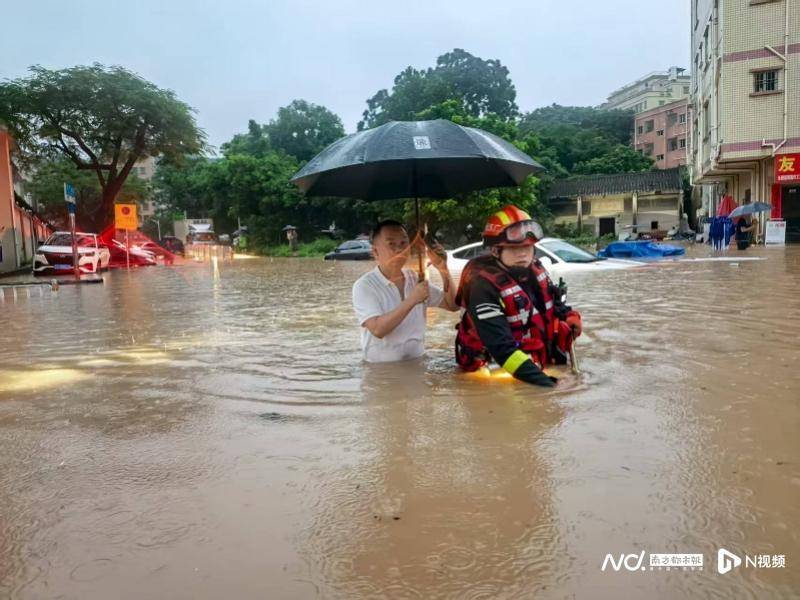 新版hga050
_东莞遭遇强降雨新版hga050
,一镇降水量达442.8毫米!未来雨势持续