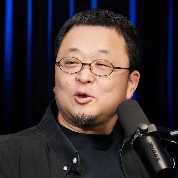 罗永浩宣布“停战”西班牙甲组联赛,数据显示事件中仅有6%的公众支持西贝;多位餐饮老板声援西贝 | 西班牙甲组联赛
